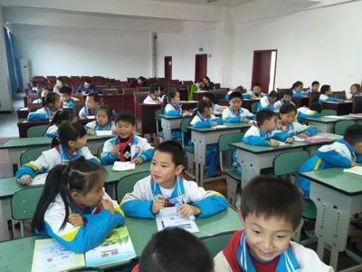 开创共美课程 打造共美课堂--城北小学校数学教研活动行进中