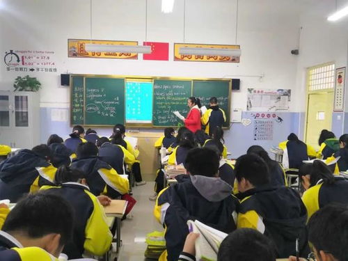 息县龙湖中学 乘 教研 之风,破 课堂 之浪