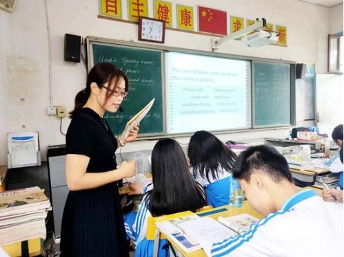 南县立达中学跨校教研助推中小学课程改革
